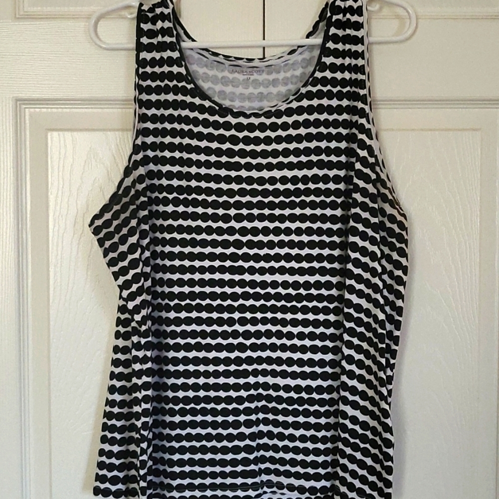 Black and white tank
